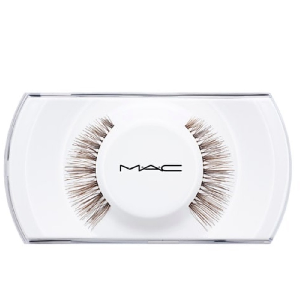 M·A·C LASH / DREAMGIRL LASH A99